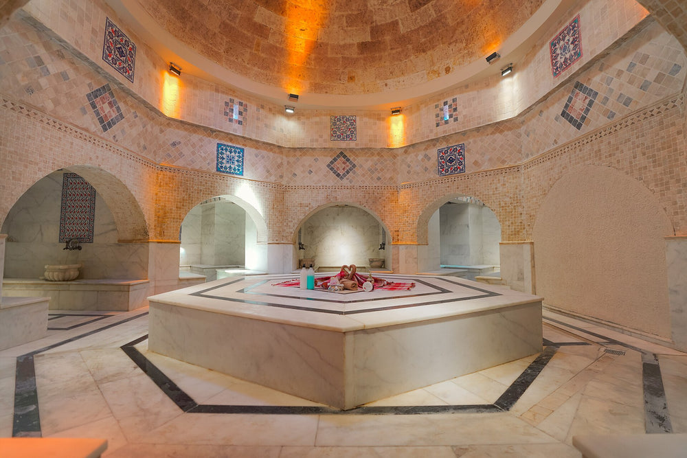 Hot room of Alaaddin Hamami with the marble gobek tasi